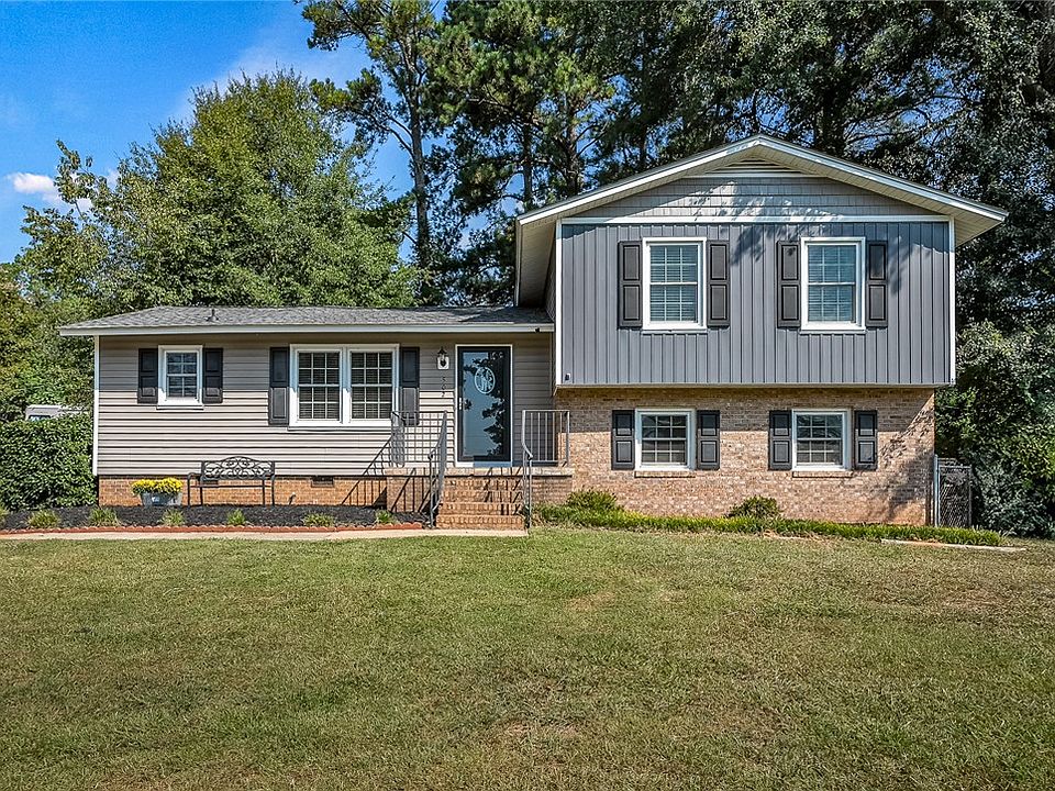 1st image of 502 Sellwood Cir