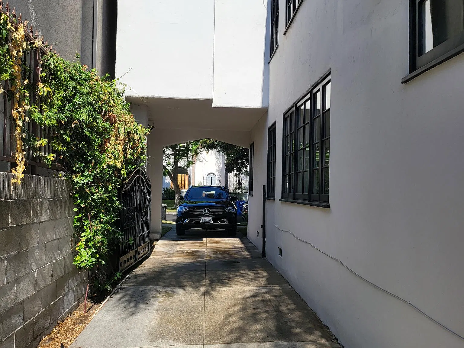 3 bed, 1500 sqft, $4,800 — Photo 3