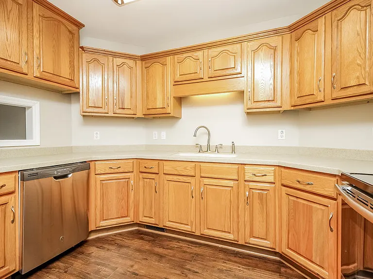 2900 Hearthside Dr — Photo 7