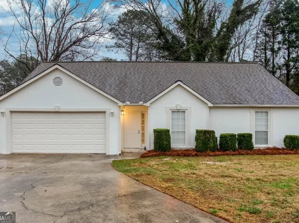 4446 Hickory Chase Dr NW, Acworth, GA 30102