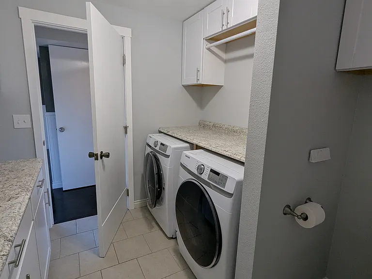 10111 Ashley Cir NW — Photo 26