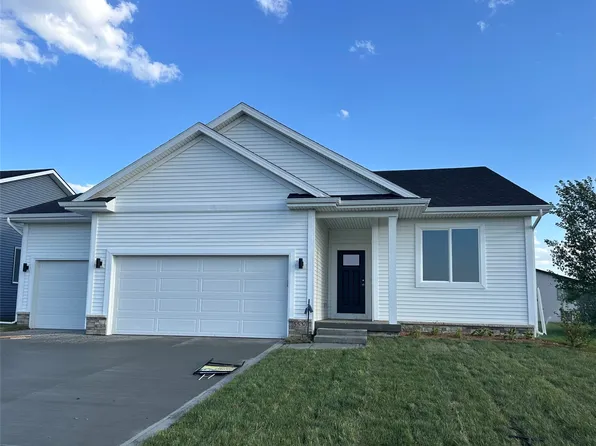 5530 Greene St, Ames, IA 50014