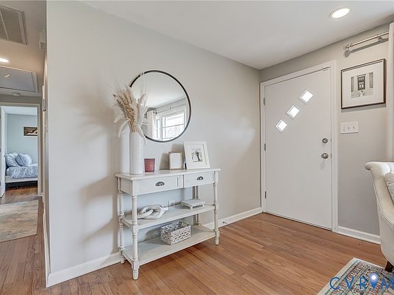 5th image of 1496 Hockett Rd