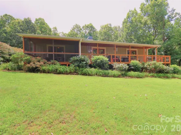 141 Owl Haven Ln, Cedar Mountain, NC 28718