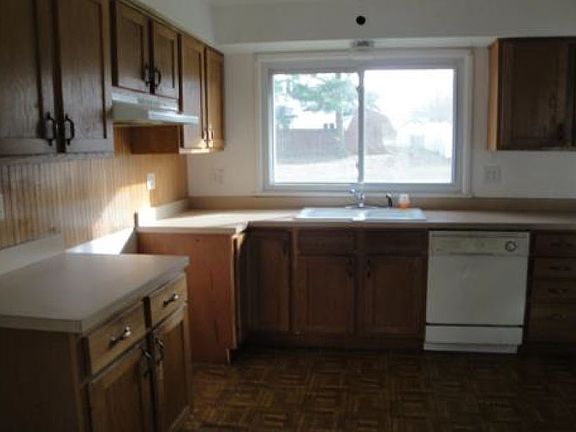 5th image of 3145 Sunnybrooke Dr