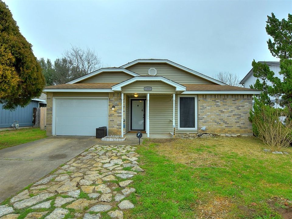 1st image of 1308 Deupree Dr