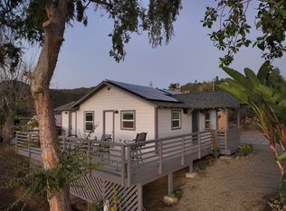 900 La Rueda Dr, Vista, CA 92084