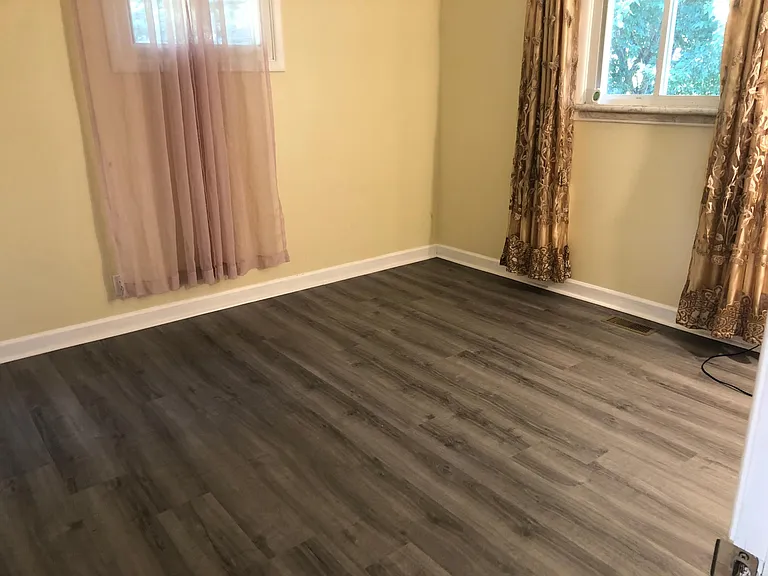 10255 N College Ave — Photo 8