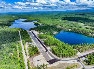 20099 E Caswell Lakes Rd, Talkeetna, AK 99676