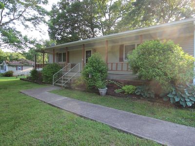 1710 Fawn Dr, Neosho, MO, 64850