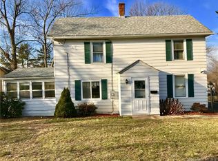 105 Ridgewood Rd, East Hartford, CT 06118