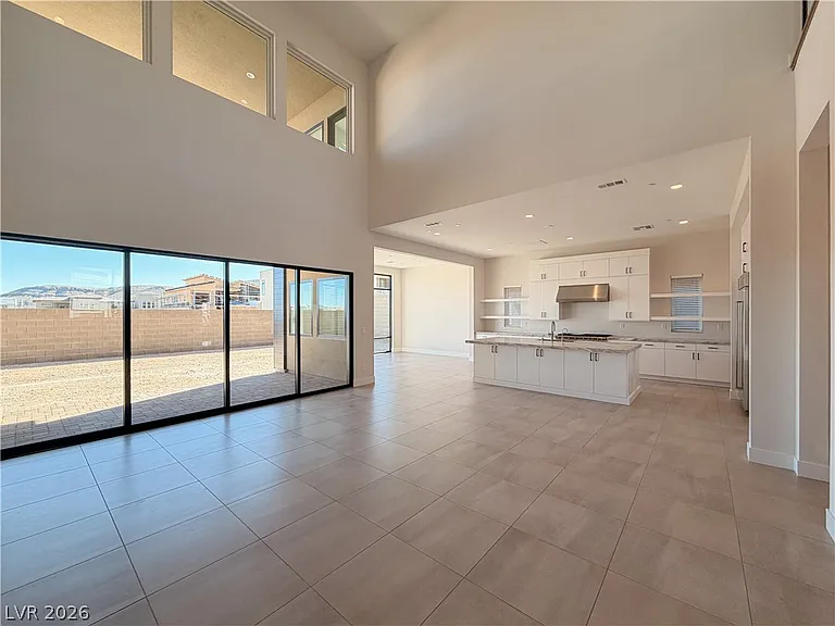 10761 Canyon Bloom Dr — Photo 11