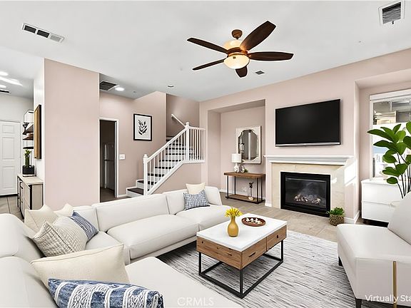 2nd image of 9796 Foxglove Dr