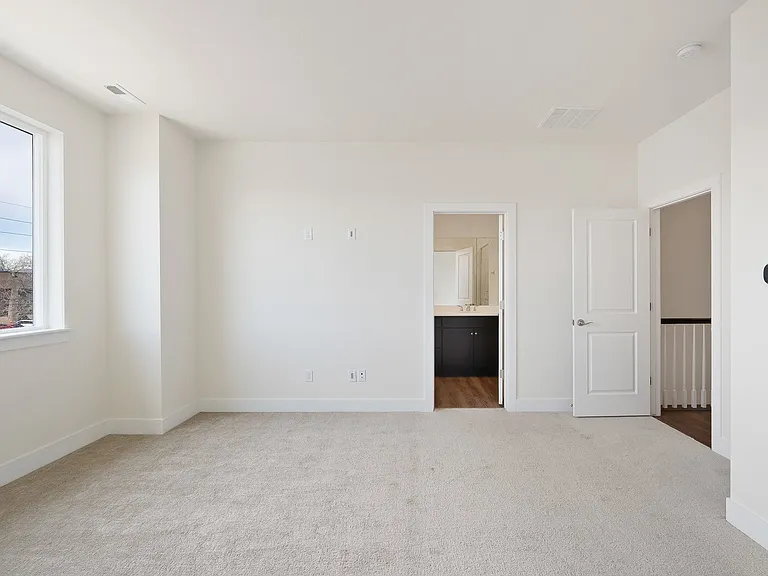 5112 Ward Rd — Photo 14