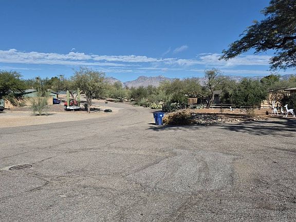 4th image of 8430 E Marlena Cir S