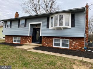 30 S Cedar Brook Rd, Sicklerville, NJ 08081