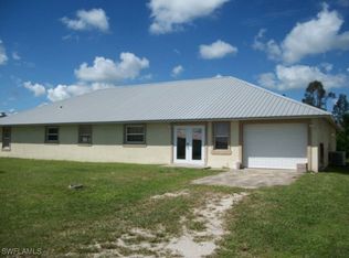 1084 North Ave #A, Moore Haven, FL 33471