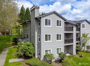 6700 NE 182nd St APT D304, Kenmore, WA 98028