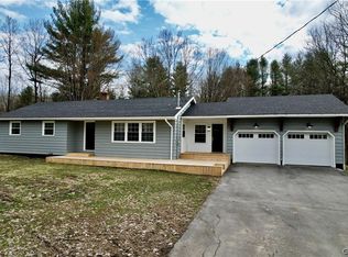 7598 Camroden Rd, Rome, NY 13440
