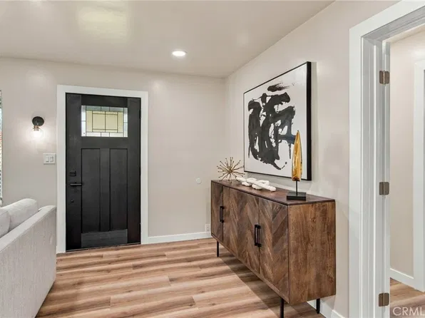 5906 S Wilton Pl, Los Angeles, CA 90047