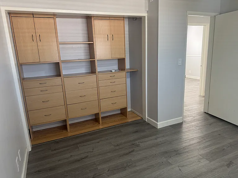 Bedroom #1