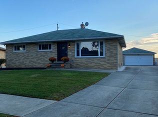 4776 Fairway Dr, Brooklyn, OH