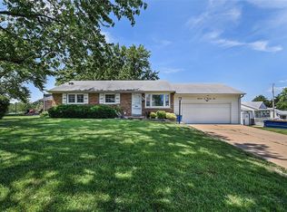 11021 Hillhurst Ln, Saint Louis, MO