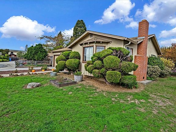 3rd image of 197 Suburbia Ct