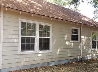 1005 West St, Trinidad, TX 75163