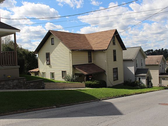 2nd image of 316 Olive Ave