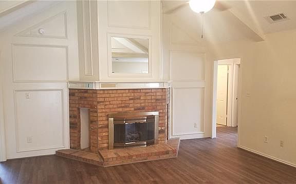 3rd image of 6330 Housley Dr