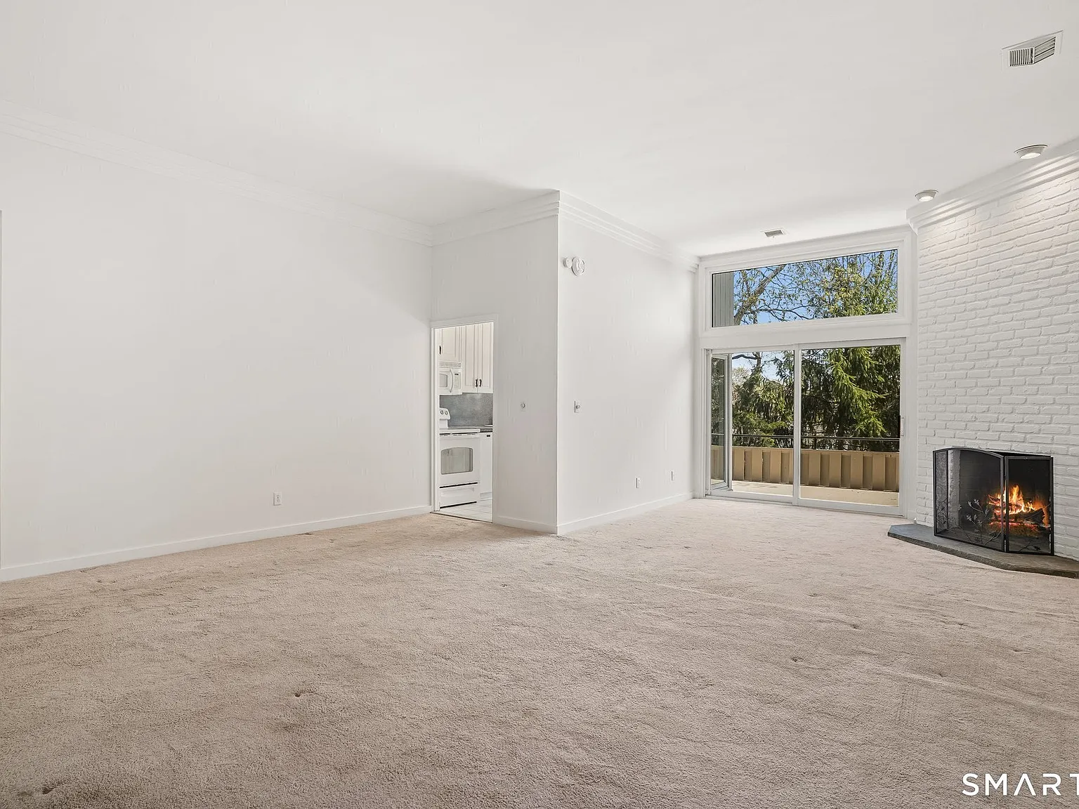 3 bed, 1500 sqft, $4,500 — Photo 3