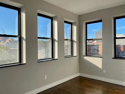 Rented by Owner | media 9