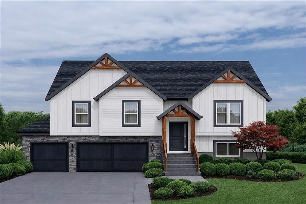 12314 E 89th Ter — Teetering Rocks Executive Links