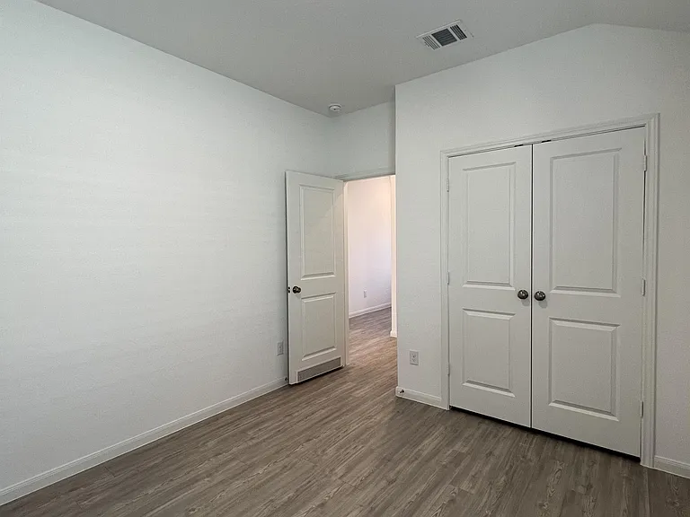 7010 Pail Pl — Photo 33