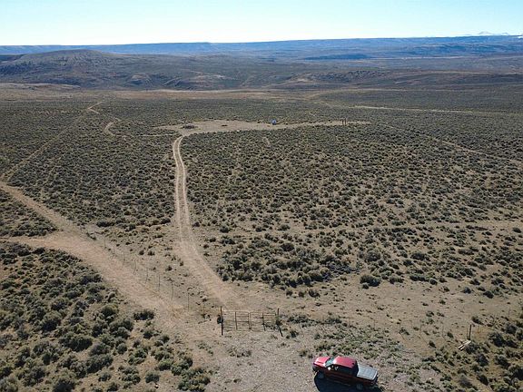 3rd image of 147 Highridge Point