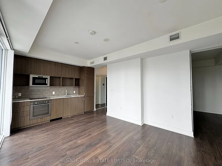 89 McGill St #2701 — Photo 20