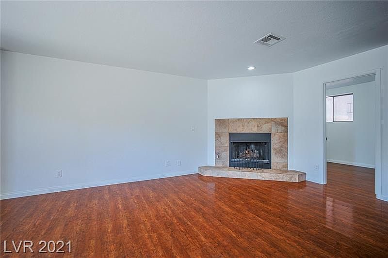 1st image of 3992 Tirana Way
