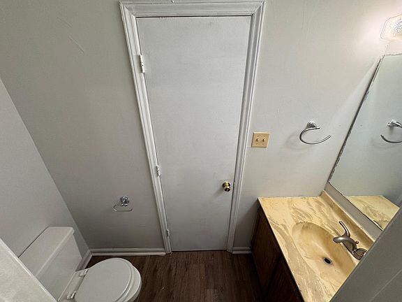 5th image of 516 34th Ave N APT D