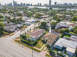 1510 Normandy Dr #1, Miami Beach, FL 33141