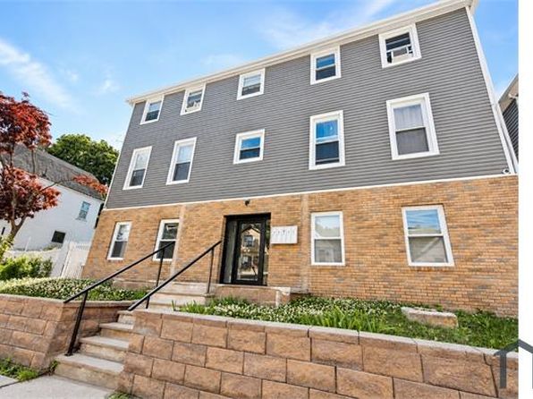 121 Brookside Ave #1