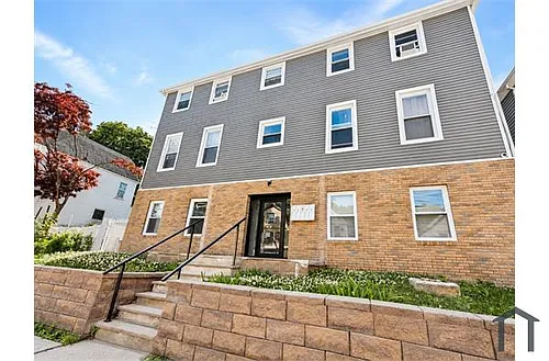 121 Brookside Ave #1 Photo 1 121 Brookside Ave #1 Photo 1