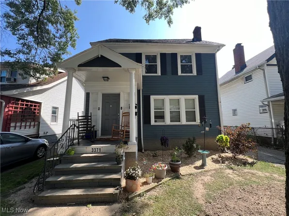 3371 Berea Rd, Cleveland, OH 44111