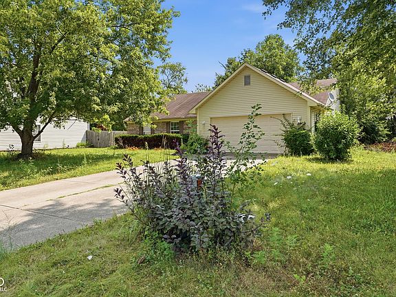 4th image of 571 Port Dr