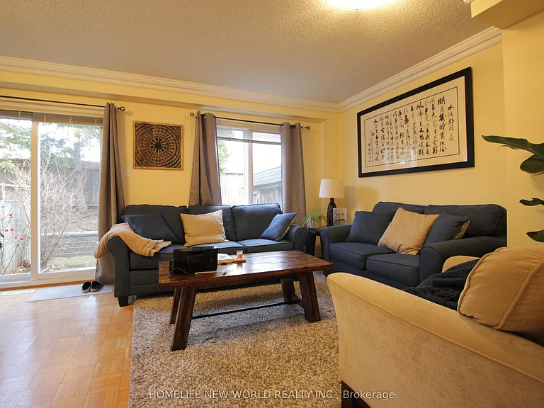 39 Marmill Way — Photo 6