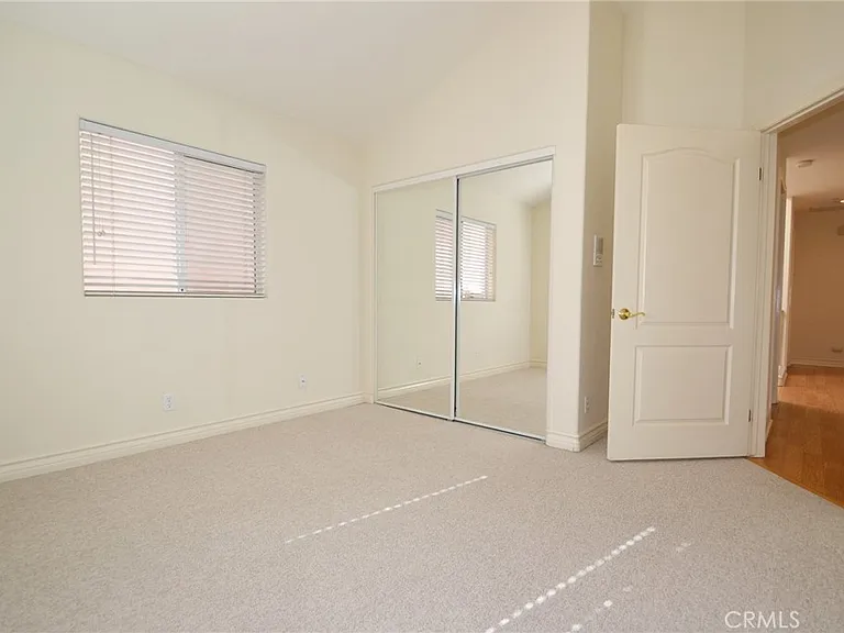 2203 Harriman Ln #B — Photo 18