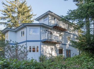 205 SW Midden Reach, Depoe Bay, OR 97341