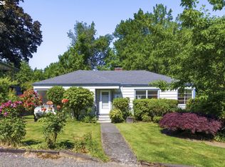 9009 SW 36th Ave, Portland, OR 97219