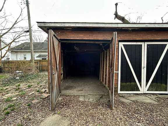 3rd image of 95 Ahrens St #97