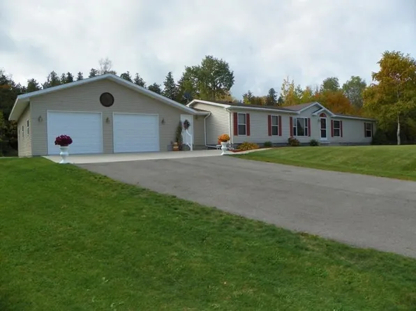 1109 Musinigan, Mackinaw City, MI 49701